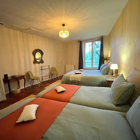 Sci Domaine Saint Martin Le Grand Holiday home