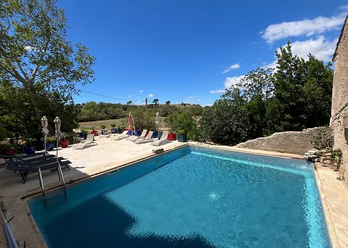 Domaine Saint Martin Le Grand Hébergement de vacances Béziers